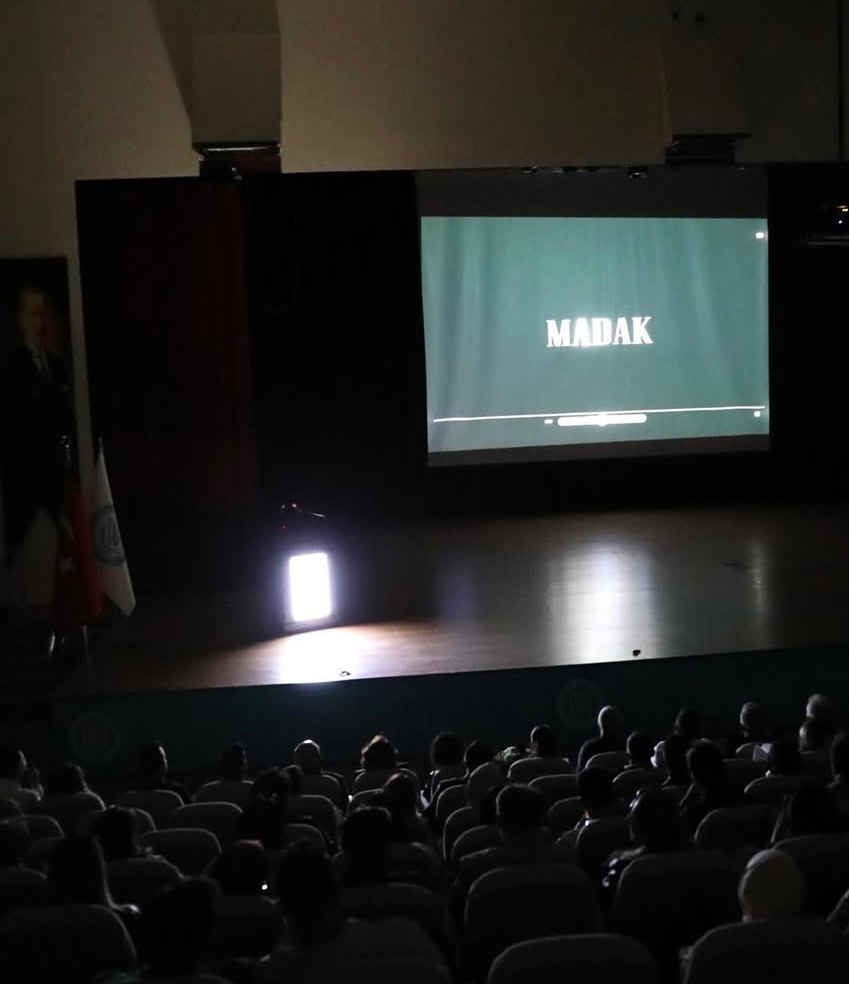 BETAV ÖZEL ÖDÜLÜ SAHİBİ PROF. DR. SEDAT BENEK, SŞ MEDYA PRODÜKSİYON’A KONUŞTU: “BİTLİS’İN KRATERLERİNDE YALNIZCA SU DEĞİL, HİKÂYE VAR”