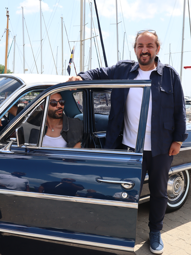AŞKIM KAPIŞMAK “ART ON THE BOAT” ETKİNLİĞİNDE FIRTINA GİBİ ESTİ