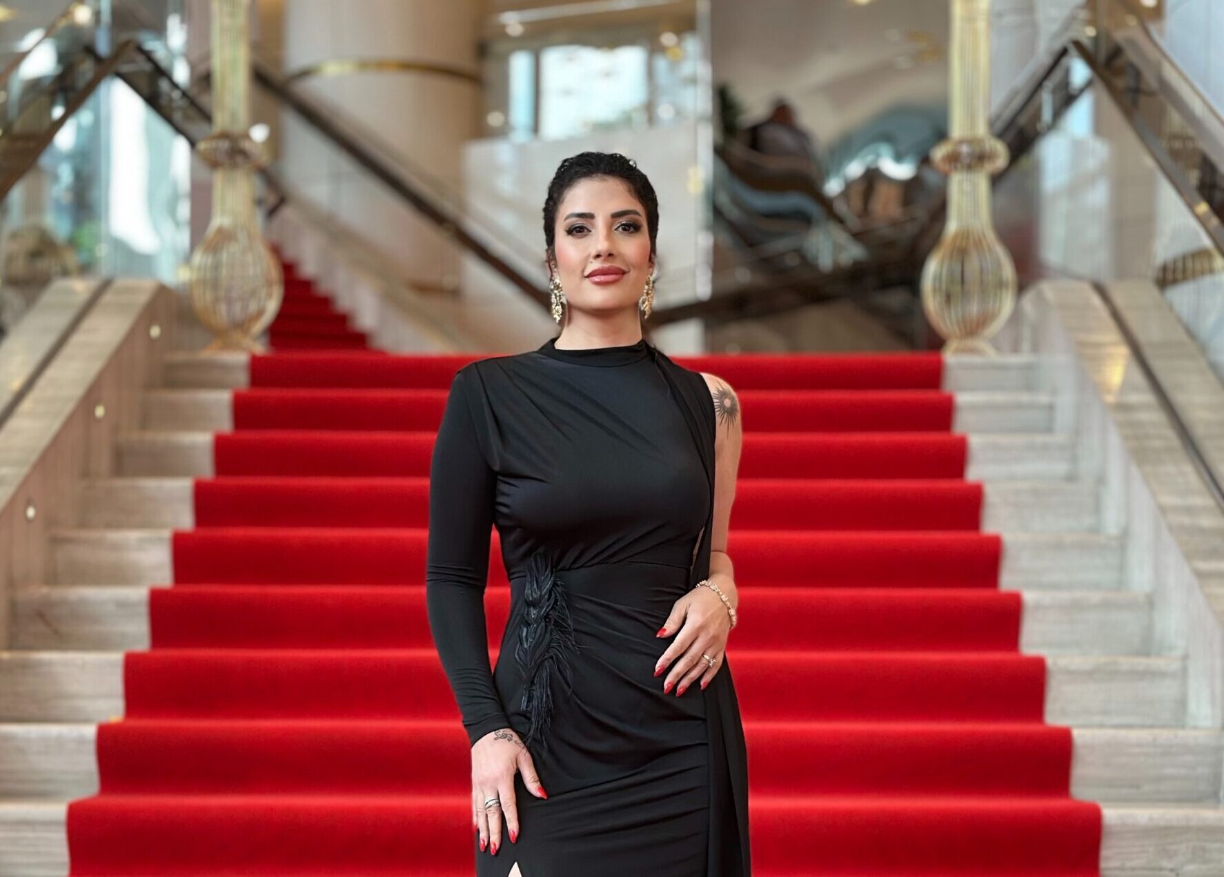 PELİN KESKİN’DEN MERHABA: İLK SİNGLE “AŞKINDAN VAZGEÇMEDİM” DİNLENMEYE SUNULDU