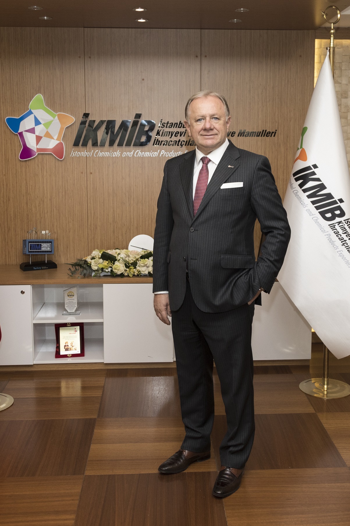 KİMYA SEKTÖRÜ KASIM AYINDA 2,3 MİLYAR DOLARLIK İHRACAT GERÇEKLEŞTİRDİ