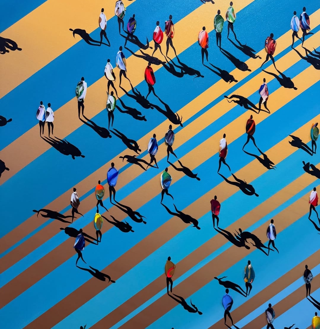 GÜNEŞ ÇAĞLARCAN’IN GÖLGELERLE DANSI: “REQUIEM FOR SHADOWS” SERGİ AÇILIŞI SANATSEVERLERİ BÜYÜLEDİ