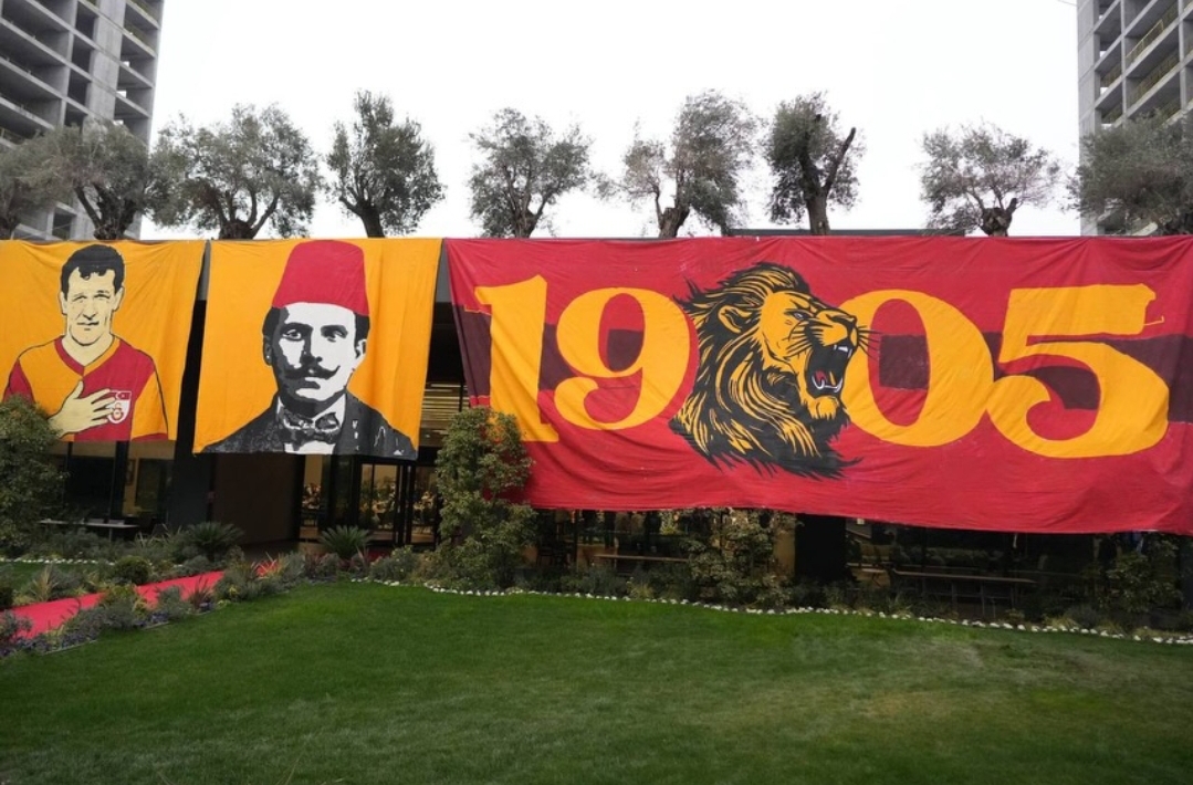 GALATASARAY ULTRASLAN’DAN 1500 KİŞİLİK DEV İFTAR BULUŞMASI