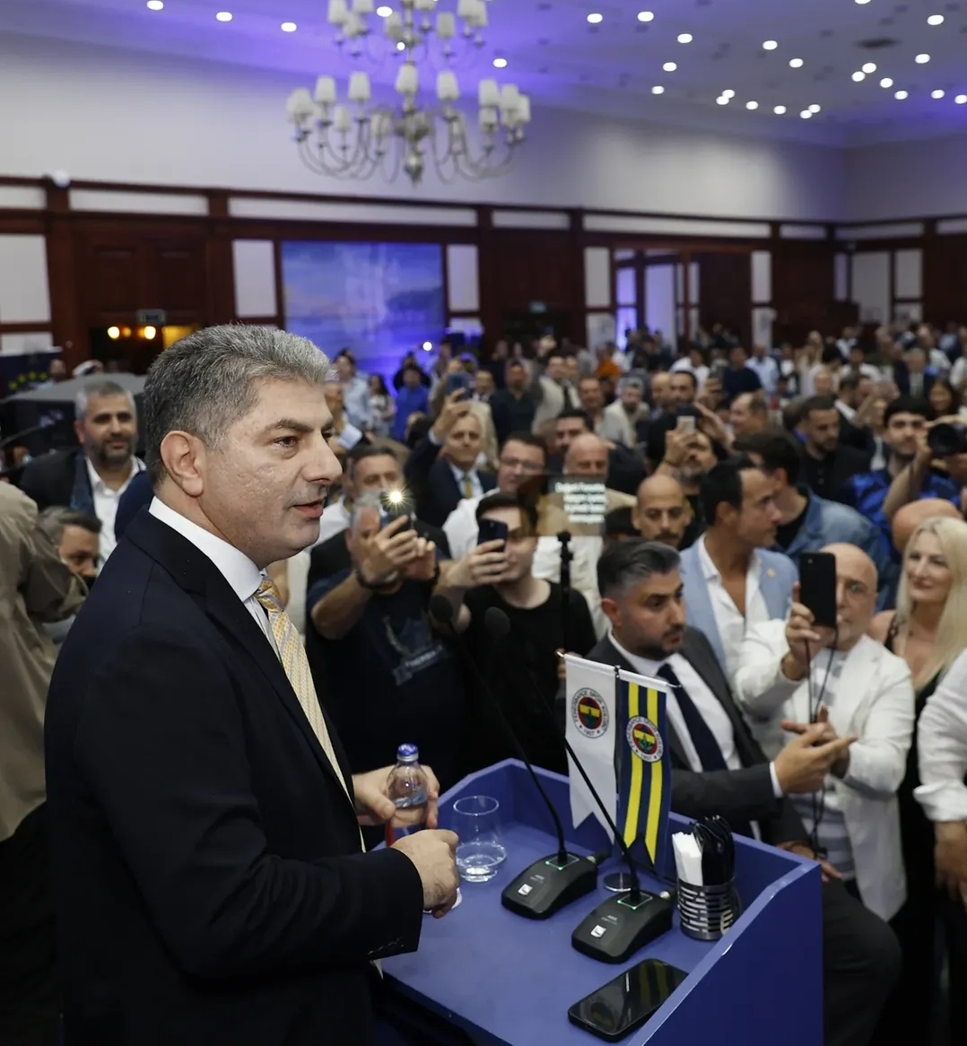 FARUK ILGAZ TESİSLERİ’NDE FENERBAHÇE CAMİASININ ÖNEMLİ İSİMLERİ BİR ARAYA GELDİ