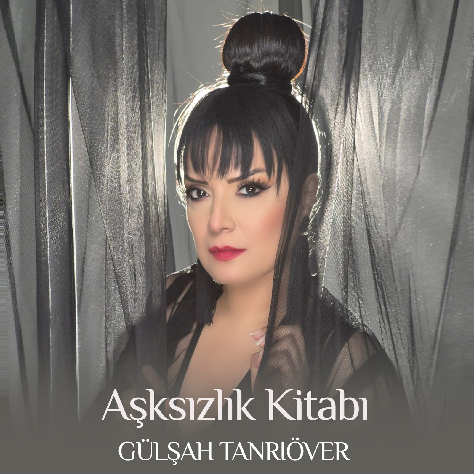 GÜLŞAH TANRIÖVER’DEN DUYGU YÜKLÜ YENİ TEKLİ: “AŞKSIZLIK KİTABI”